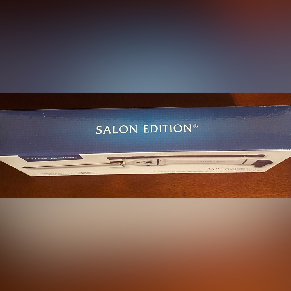 Salon Edition 3/4 inch Marcel and curling iron “new in box* - Picture 8 of 9